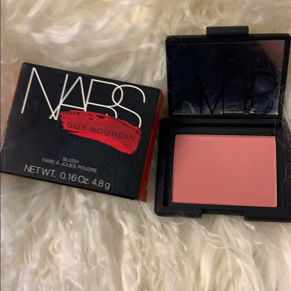 Nars powder blush Day dream  4047 limited edition